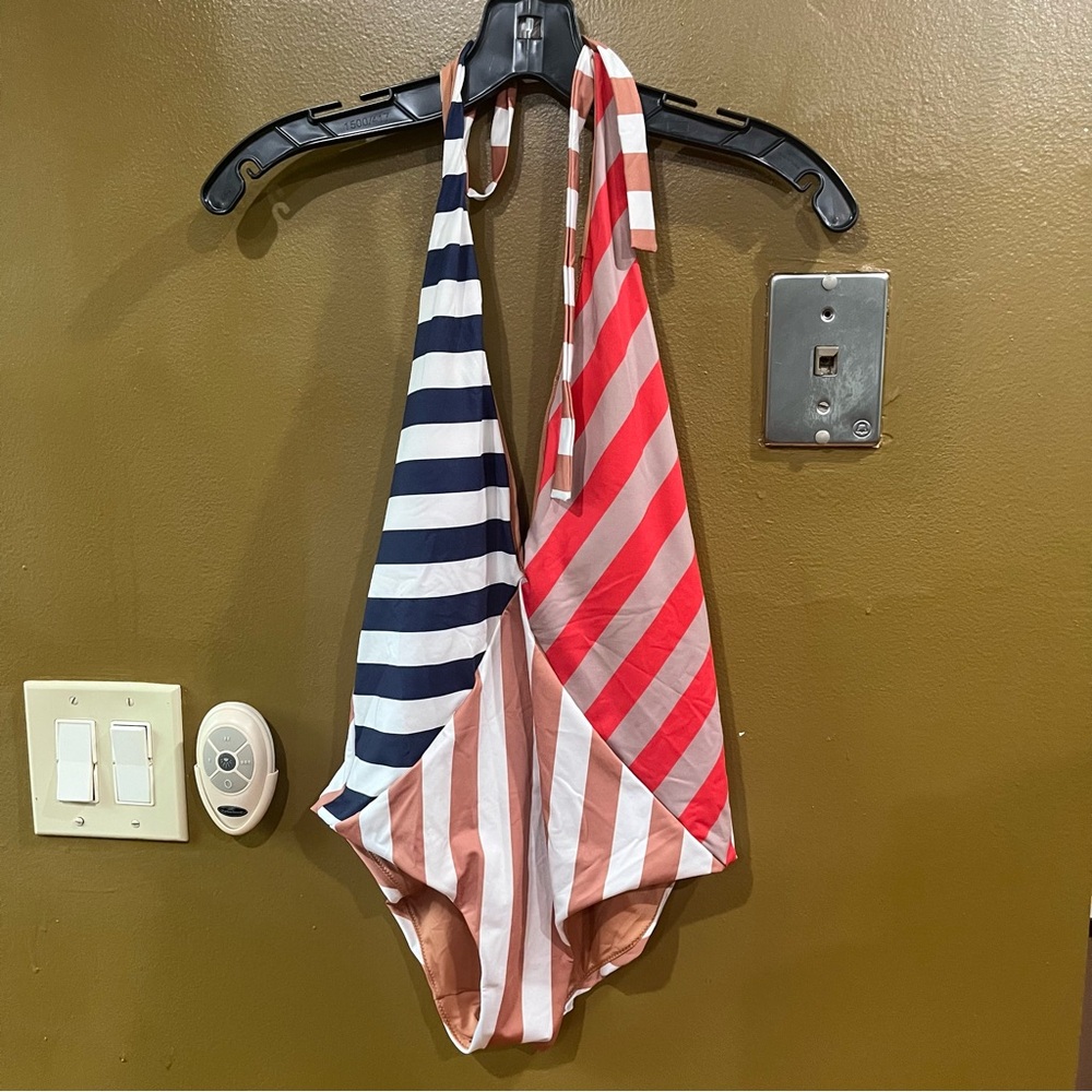 New. Zara Striped Colorful Halter Swimsuit. Size M - Picture 9 of 9